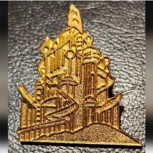 Lot Of Disney Exclusive Collectors Trading Pins